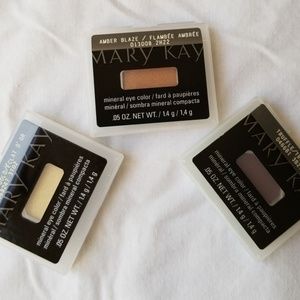 Mary Kay eyeshadow bundle 12